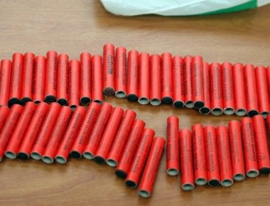 Ηράκλειο: Σύλληψη 2 αντρών για διακίνηση 1.417 κροτίδων